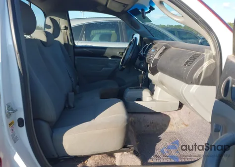 2009 Toyota Tacoma из США, поврежденный, VIN 5TENX22N29Z649804